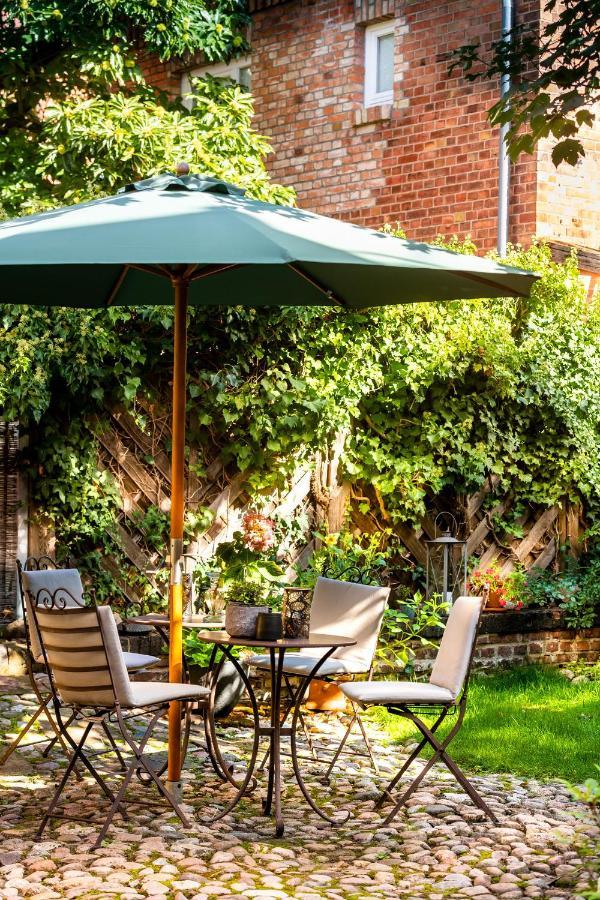 Johannis Suite - Schrangen-Suites-1389 뤼네부르크 외부 사진
